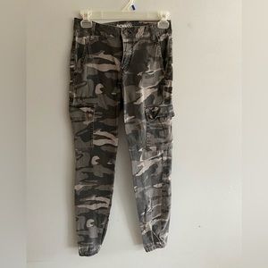 Rewash Camouflage Cargo High Rise Skinny Leg Women’s size 1/25
